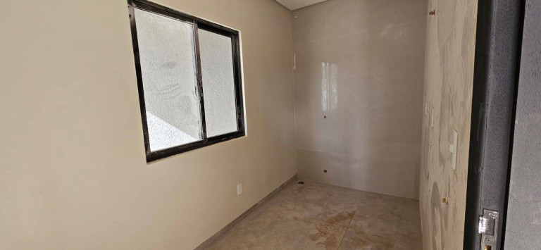 Imagem Sobrado com 3 Quartos à Venda, 180 m² em Recanto Tropical - Cascavel Imagem Sobrado com 3 Quartos à Venda, 180 m² em Recanto Tropical - Cascavel