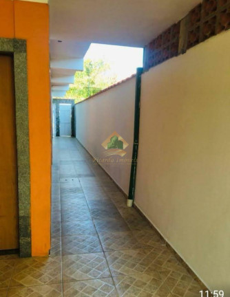 Imagem Sobrado com 5 Quartos à Venda, 240 m² em Ipiranguinha - Ubatuba