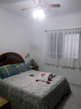 Imagem Casa com 4 Quartos à Venda, 350 m² em Maria Helena Novaes - Peruíbe Imagem Casa com 4 Quartos à Venda, 350 m² em Maria Helena Novaes - Peruíbe