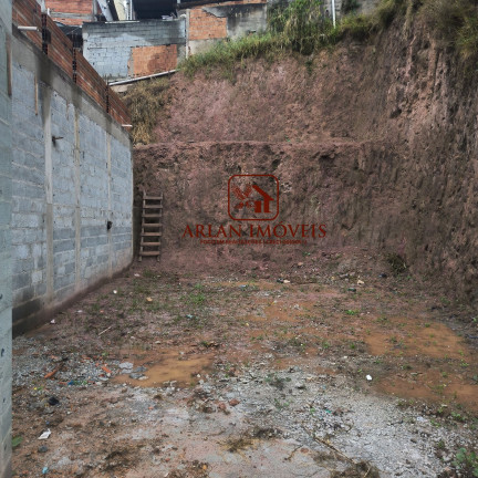 Terreno à Venda, 180 m² em Serpa - Caieiras