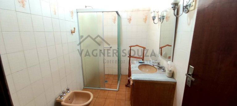 Imagem Casa com 3 Quartos à Venda, 330 m² em Zona 02 - Maringá Imagem Casa com 3 Quartos à Venda, 330 m² em Zona 02 - Maringá
