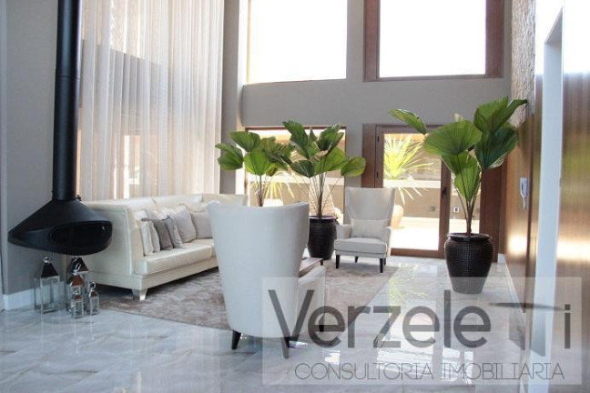 Imagem Apartamento com 4 Quartos à Venda, 220 m² em Centro - Balneário Camboriú Imagem Apartamento com 4 Quartos à Venda, 220 m² em Centro - Balneário Camboriú