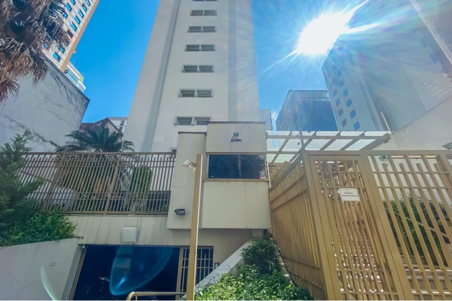 Imagem Imóvel com 4 Quartos à Venda, 168 m² em Paraíso - São Paulo Imagem Imóvel com 4 Quartos à Venda, 168 m² em Paraíso - São Paulo