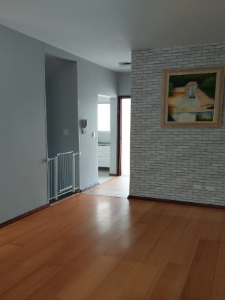 Imagem Imóvel com 3 Quartos à Venda, 134 m² em Capão Raso - Curitiba Imagem Imóvel com 3 Quartos à Venda, 134 m² em Capão Raso - Curitiba
