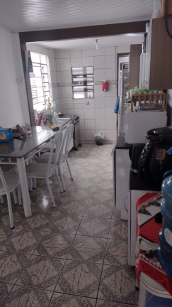 Imagem Casa com 2 Quartos à Venda, em Costa E Silva - Porto Alegre Imagem Casa com 2 Quartos à Venda, em Costa E Silva - Porto Alegre