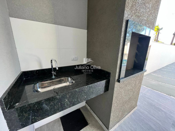 Imagem Casa com 3 Quartos à Venda, 81 m² em Barra Do Sai - Itapoá