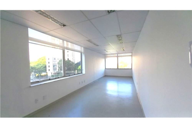 Sala Comercial à Venda, 167 m² em Itaim Bibi - São Paulo