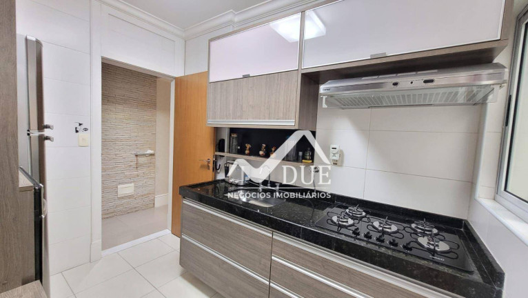 Imagem Apartamento com 2 Quartos à Venda, 75 m² em Gonzaga - Santos