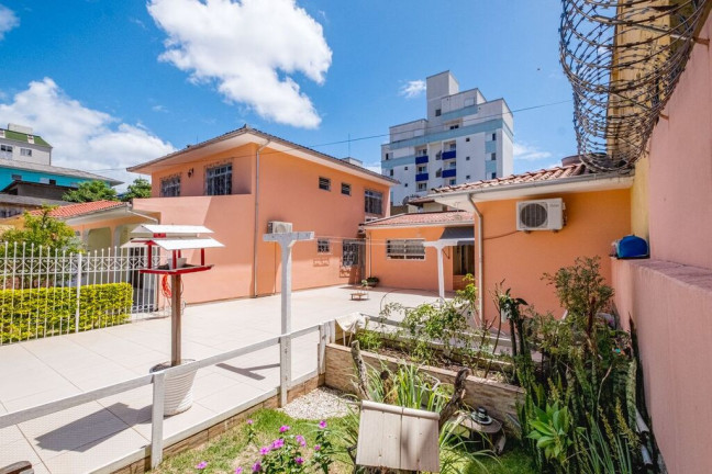 Imagem Casa com 5 Quartos à Venda, 192 m² em Pantanal - Florianópolis Imagem Casa com 5 Quartos à Venda, 192 m² em Pantanal - Florianópolis