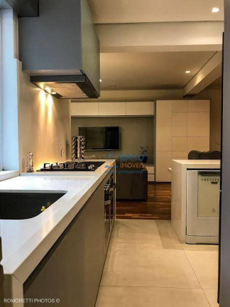 Imagem Apartamento com 3 Quartos à Venda ou Locação, 131 m² em Higienópolis - São Paulo Imagem Apartamento com 3 Quartos à Venda ou Locação, 131 m² em Higienópolis - São Paulo