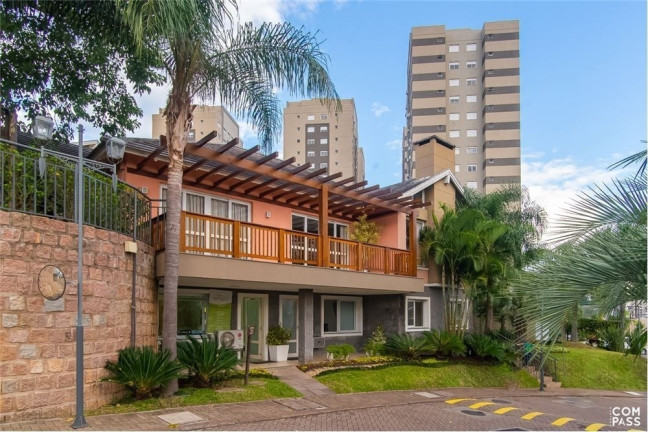Imagem Casa com 3 Quartos à Venda, 227 m² em Jardim Carvalho - Porto Alegre Imagem Casa com 3 Quartos à Venda, 227 m² em Jardim Carvalho - Porto Alegre