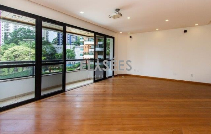 Imagem Apartamento com 4 Quartos à Venda, 220 m² em Morumbi - São Paulo Imagem Apartamento com 4 Quartos à Venda, 220 m² em Morumbi - São Paulo