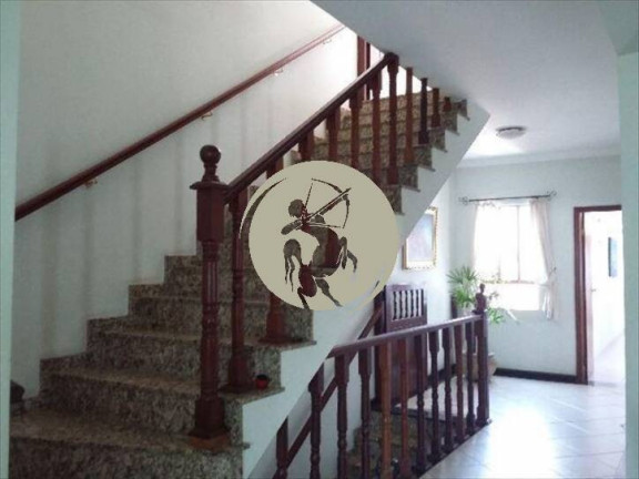 Imagem Casa com 4 Quartos à Venda, 245 m² em Embare - Santos Imagem Casa com 4 Quartos à Venda, 245 m² em Embare - Santos