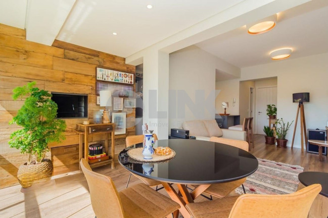 Imagem Apartamento com 2 Quartos à Venda, 77 m² em Petrópolis - Porto Alegre Imagem Apartamento com 2 Quartos à Venda, 77 m² em Petrópolis - Porto Alegre