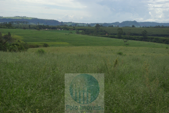 Imagem Imóvel com 3 Quartos à Venda, 72 m² em Rural - Cajuru