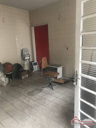 Imagem Casa com 3 Quartos à Venda, 1 m² em Centro - Jacareí Imagem Casa com 3 Quartos à Venda, 1 m² em Centro - Jacareí