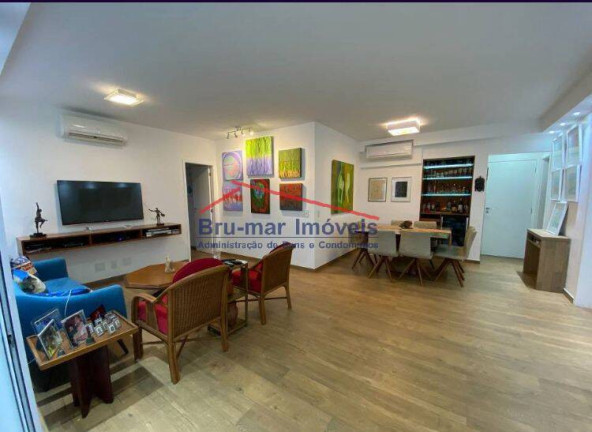 Imagem Apartamento com 4 Quartos à Venda, 136 m² em Pompéia - Santos