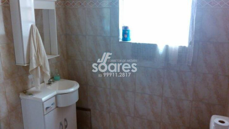 Imagem Sobrado com 4 Quartos à Venda, 147 m² em Centro - Pelotas Imagem Sobrado com 4 Quartos à Venda, 147 m² em Centro - Pelotas