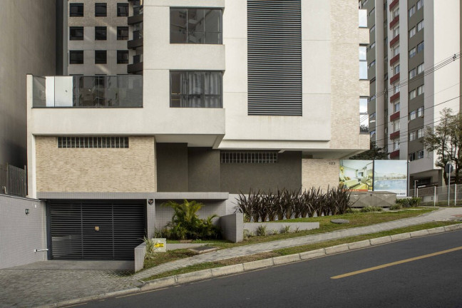 Imagem Imóvel com 3 Quartos à Venda, 102 m² em Cristo Rei - Curitiba Imagem Imóvel com 3 Quartos à Venda, 102 m² em Cristo Rei - Curitiba