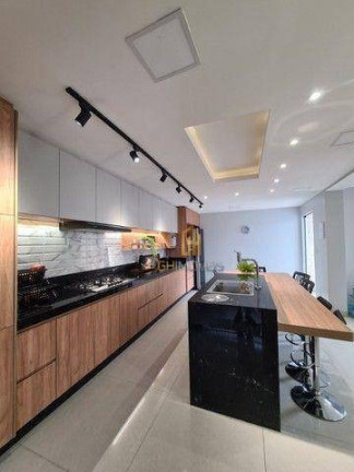 Imagem Sobrado com 3 Quartos à Venda, 254 m² em Setor Marechal Rondon - Goiânia Imagem Sobrado com 3 Quartos à Venda, 254 m² em Setor Marechal Rondon - Goiânia