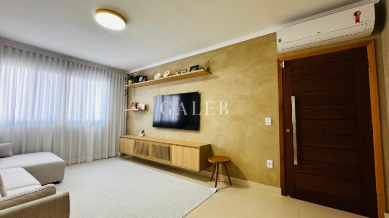 Imagem Casa com 3 Quartos à Venda, 115 m² em Jardim Do Lago - Atibaia Imagem Casa com 3 Quartos à Venda, 115 m² em Jardim Do Lago - Atibaia