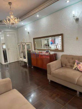 Imagem Casa com 3 Quartos à Venda, 319 m² em Nazare - Belém