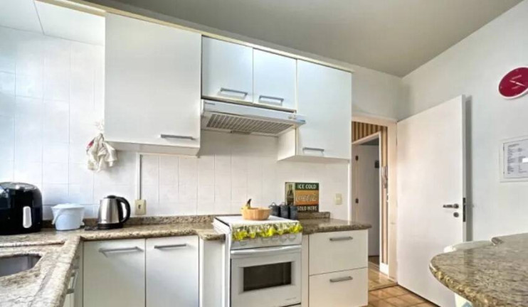 Imagem Apartamento com 3 Quartos à Venda, 105 m² em Centro - Florianópolis Imagem Apartamento com 3 Quartos à Venda, 105 m² em Centro - Florianópolis
