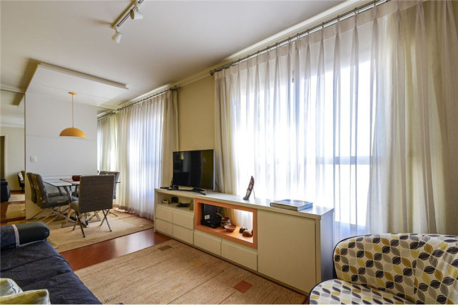 Imóvel com 2 Quartos à Venda,  em Vila Mariana - São Paulo