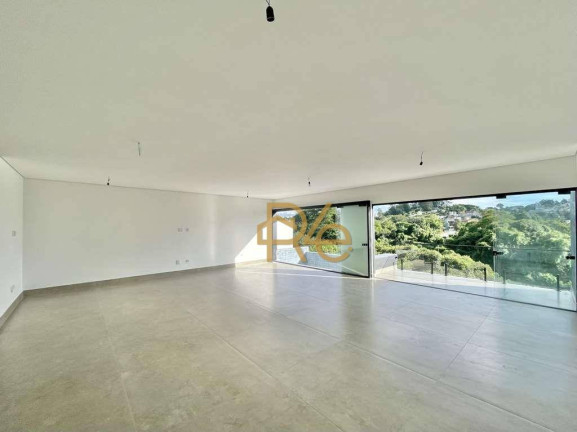 Imagem Casa com 4 Quartos à Venda, 400 m² em Golf Village - Carapicuíba