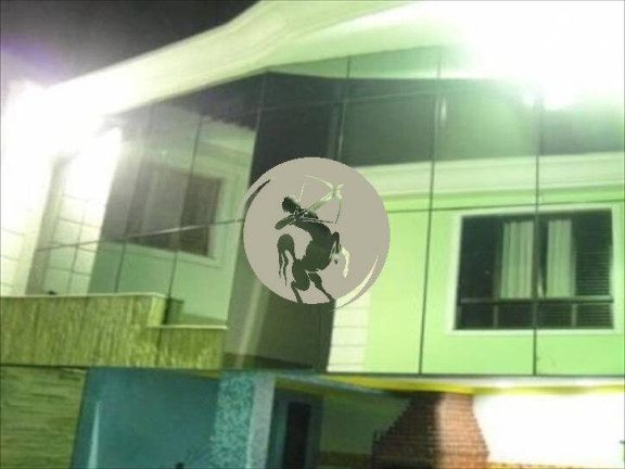 Sobrado com 3 Quartos à Venda, 280 m² em Ponta Da Praia - Santos