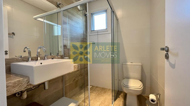 Imagem Cobertura com 3 Quartos à Venda, 270 m² em Bombas - Bombinhas Imagem Cobertura com 3 Quartos à Venda, 270 m² em Bombas - Bombinhas