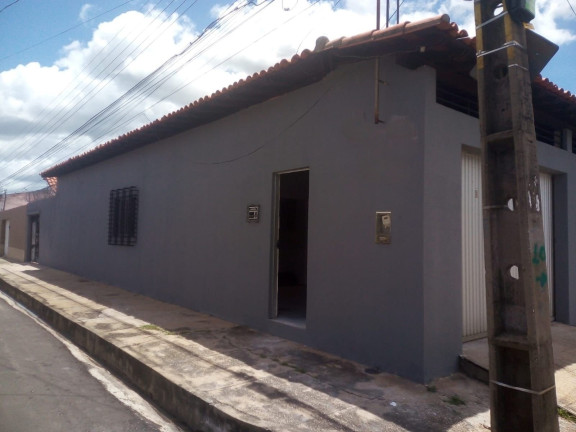 Imagem Casa com 2 Quartos à Venda, 250 m² em Saci - Teresina Imagem Casa com 2 Quartos à Venda, 250 m² em Saci - Teresina