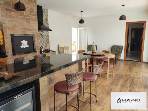 Imagem Casa com 4 Quartos à Venda, 529 m² em Recanto Tropical - Cascavel