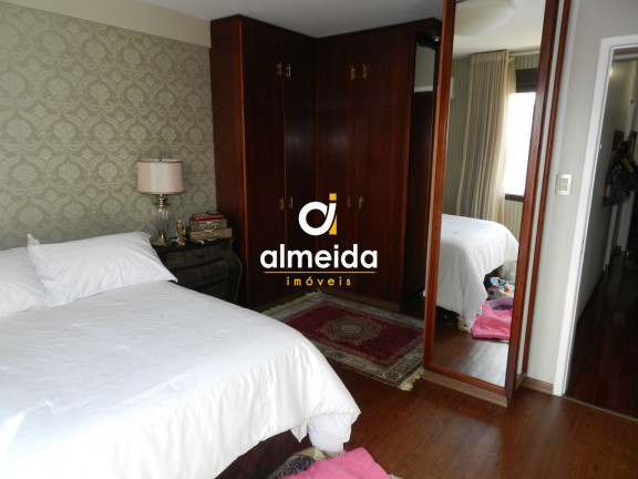 Imagem Cobertura com 3 Quartos à Venda, 264 m² em Centro - Santa Maria Imagem Cobertura com 3 Quartos à Venda, 264 m² em Centro - Santa Maria