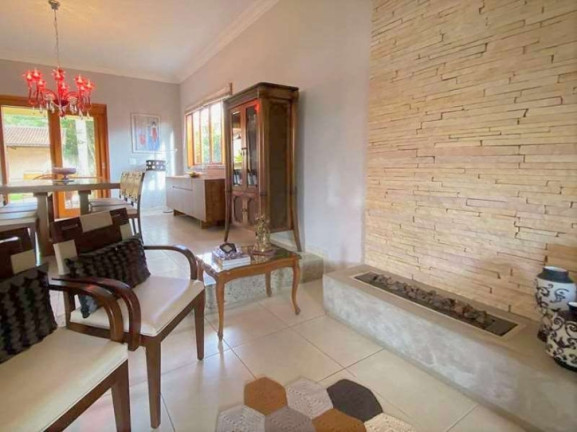 Imagem Casa com 4 Quartos à Venda, 362 m² em Chácara Vale Do Rio Cotia - Carapicuíba Imagem Casa com 4 Quartos à Venda, 362 m² em Chácara Vale Do Rio Cotia - Carapicuíba