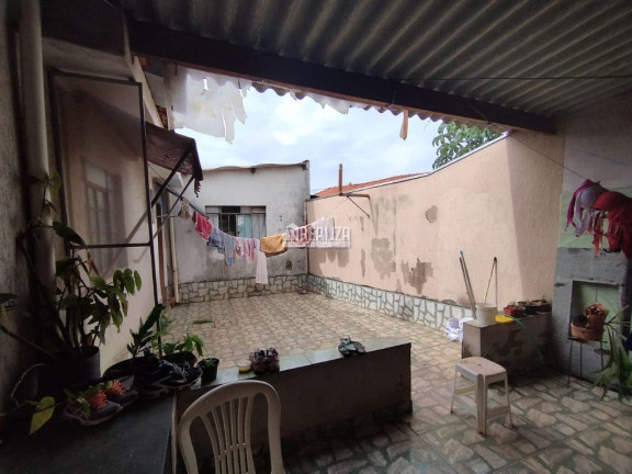 Imagem Casa com 3 Quartos à Venda, 404 m² em Boa Vista - Uberaba Imagem Casa com 3 Quartos à Venda, 404 m² em Boa Vista - Uberaba