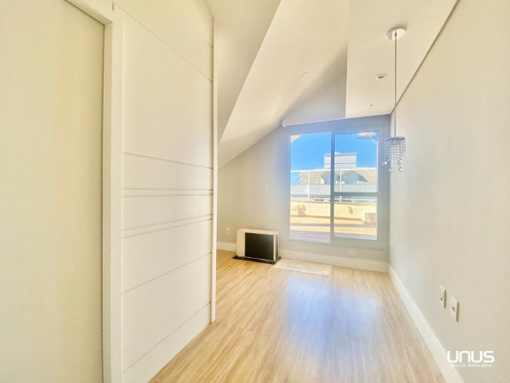 Imagem Cobertura com 3 Quartos à Venda, 135 m² em Coqueiros - Florianópolis Imagem Cobertura com 3 Quartos à Venda, 135 m² em Coqueiros - Florianópolis