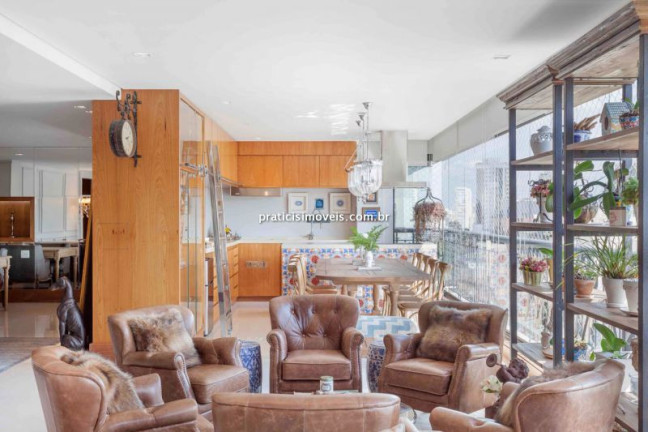 Imagem Apartamento com 4 Quartos para Alugar, 250 m² em Vila Mariana - São Paulo