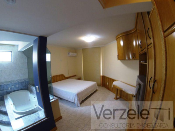Imagem Apartamento com 4 Quartos para Temporada, 273 m² em Centro - Balneário Camboriú