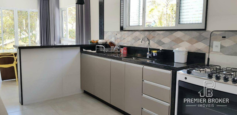 Imagem Casa com 3 Quartos à Venda, 250 m² em Sebastiana - Teresópolis Imagem Casa com 3 Quartos à Venda, 250 m² em Sebastiana - Teresópolis