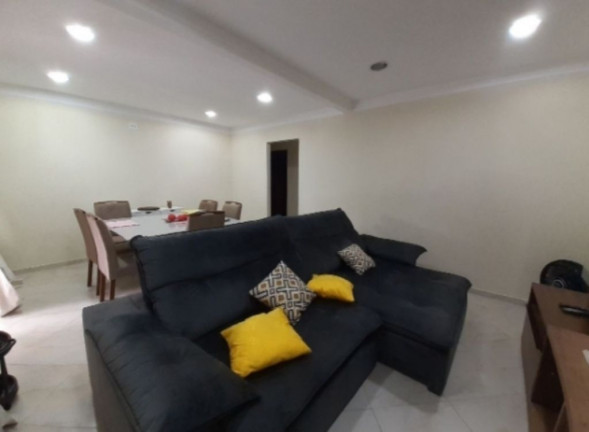 Imagem Imóvel com 3 Quartos à Venda, 300 m² em Jardim Pero - Cabo Frio