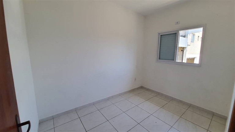 Imagem Casa de Condomínio com 2 Quartos à Venda, 50 m² em Anhanguera - Praia Grande