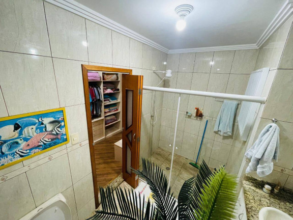 Imagem Casa com 3 Quartos à Venda, 287 m² em São Lucas - São Paulo