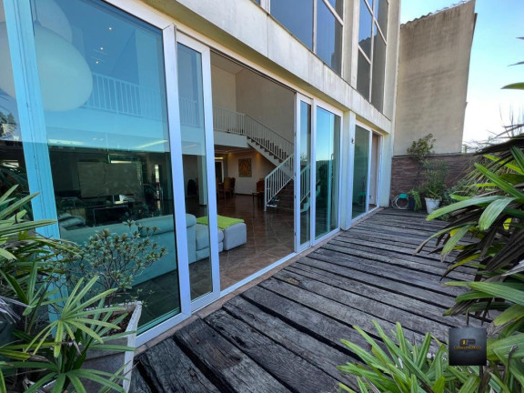 Imagem Casa com 4 Quartos à Venda, 343 m² em Conceição - Diadema Imagem Casa com 4 Quartos à Venda, 343 m² em Conceição - Diadema
