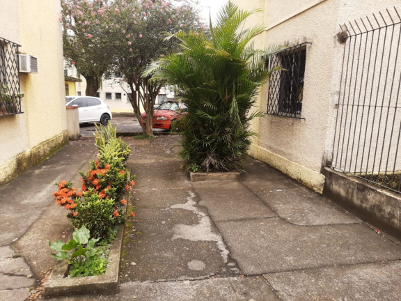 Imagem Imóvel com 2 Quartos à Venda, 60 m² em Campo Grande - Rio De Janeiro Imagem Imóvel com 2 Quartos à Venda, 60 m² em Campo Grande - Rio De Janeiro