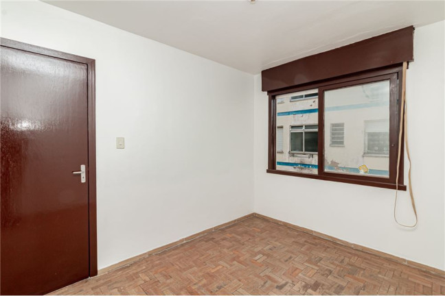 Imagem Imóvel com 2 Quartos à Venda, em Jardim Leopoldina - Porto Alegre Imagem Imóvel com 2 Quartos à Venda, em Jardim Leopoldina - Porto Alegre