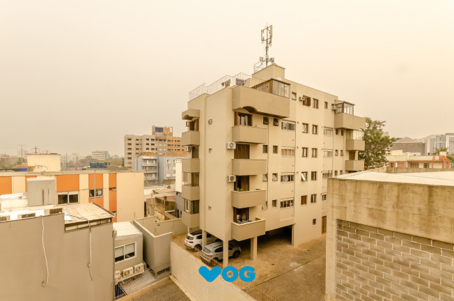 Imagem Imóvel com 2 Quartos à Venda, 72 m² em Santa Cecília - Porto Alegre Imagem Imóvel com 2 Quartos à Venda, 72 m² em Santa Cecília - Porto Alegre