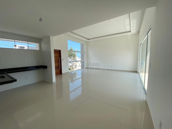 Imagem Casa com 4 Quartos à Venda, em Lagoa - Macaé Imagem Casa com 4 Quartos à Venda, em Lagoa - Macaé