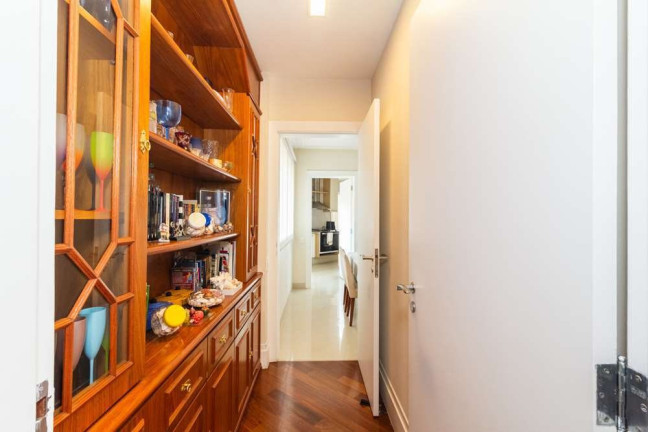 Imagem Apartamento com 4 Quartos à Venda, 357 m² em Moema - São Paulo Imagem Apartamento com 4 Quartos à Venda, 357 m² em Moema - São Paulo