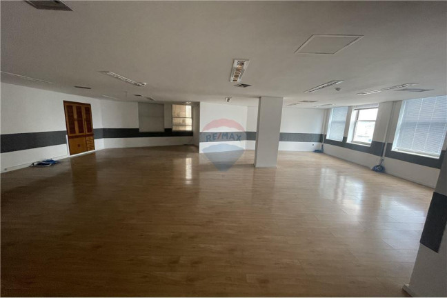 Sala Comercial para Alugar, 296 m² em República - São Paulo